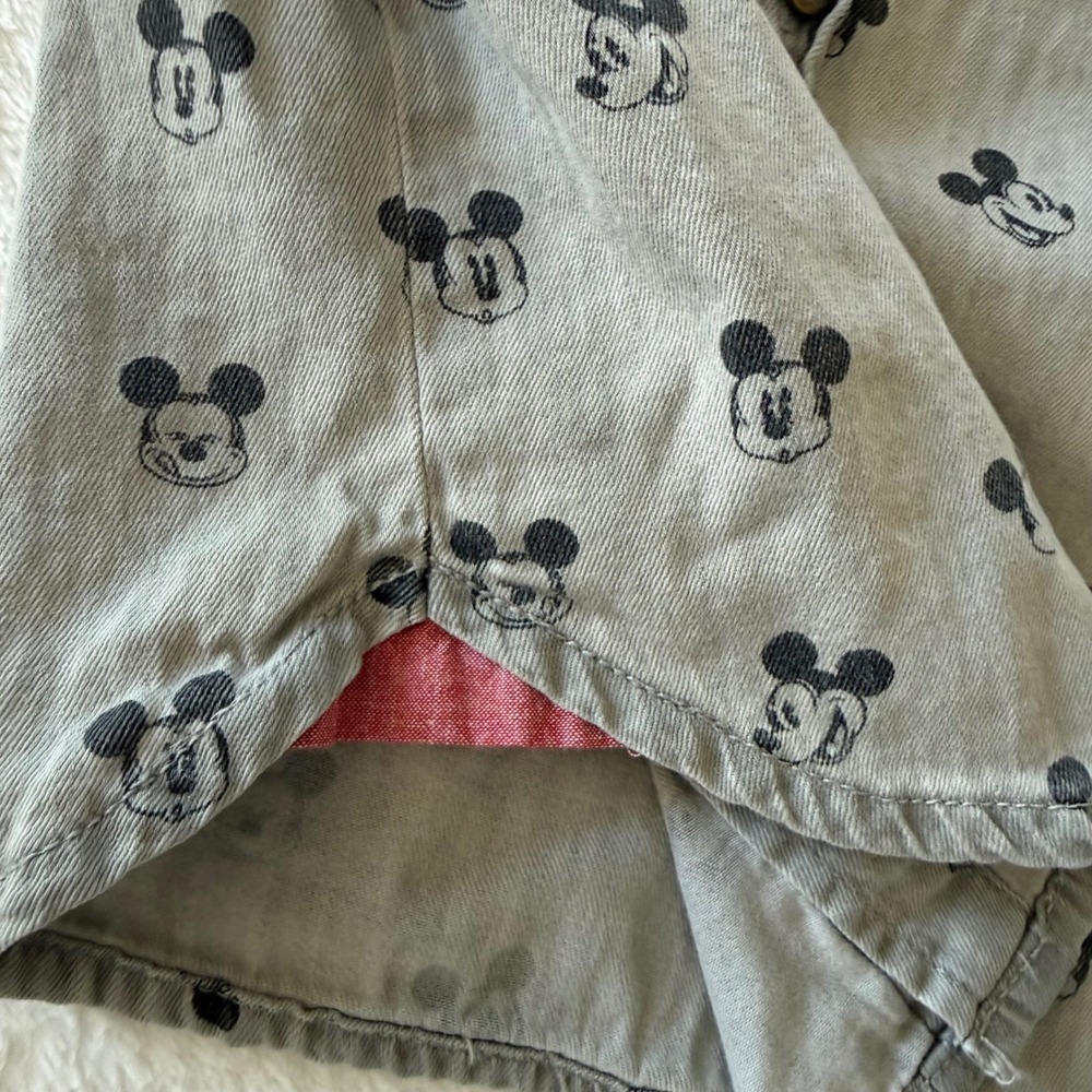 Kids Disney Mickey Mouse Gray Short Sleeve Button Up Shirt Sz 4 classic Mickey - Picture 4 of 7